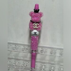 Beadable pen